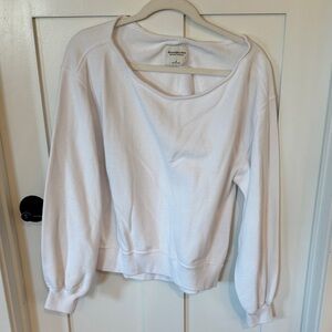 Abercrombie & Fitch White Soft Collection Top
